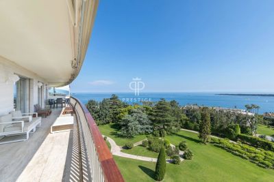 Wow factor 4 bedroom Apartment for sale with panoramic and sea views in Californie, Cannes, Provence Alpes Cote d'Azur