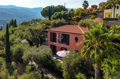 Stunning 2 bedroom Villa for sale with panoramic and sea views in Dolcedo, Liguria