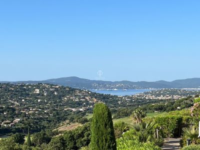 Stunning 4 bedroom Apartment for sale with sea view in Sainte Maxime, Provence Alpes Cote d'Azur