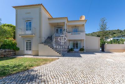 Spacious 3 bedroom House for sale with panoramic and countryside views in Cabeca da Camara, Loule, Algarve