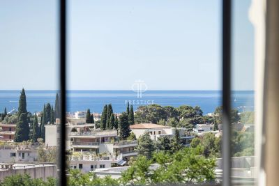 Immaculate 3 bedroom House for sale with panoramic and sea views in Le Cannet, Cannes, Provence Alpes Cote d'Azur