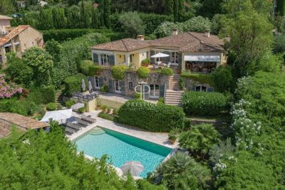 Stunning 5 bedroom House for sale with panoramic view in Mougins, Provence Alpes Cote d'Azur