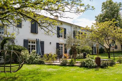 Unique 4 bedroom Manor House for sale with countryside view in Saint Pierre d'Albigny, Auvergne Rhone Alpes