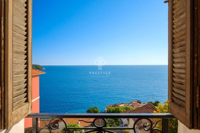 Renovated 2 bedroom Apartment for sale with sea and panoramic views in Roquebrune Cap Martin, Provence Alpes Cote d'Azur