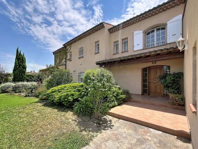 Spacious 5 bedroom Villa for sale in Saint Feliu d'Avall, Occitanie