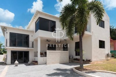 Immaculate 9 bedroom Residential for sale with sea view in Prospect, Saint James, Saint James