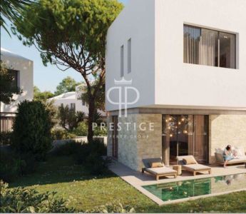 Immaculate 4 bedroom Villa for sale with panoramic and sea views in Oroklini, Larnaca
