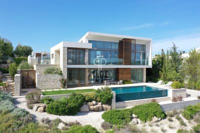 Unique 4 bedroom Villa for sale with panoramic view in Tsada, Paphos