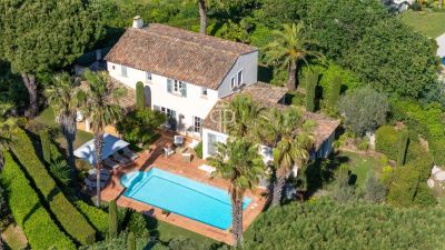Spacious 4 bedroom House for sale in Saint Tropez, Provence Alpes Cote d'Azur
