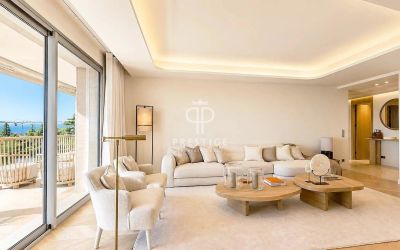 Luxury 3 bedroom Apartment for sale with sea and panoramic views in Cannes, Provence Alpes Cote d'Azur