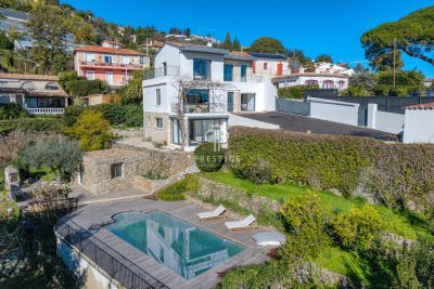 Immaculate 4 bedroom House for sale with sea view in Golfe Juan, Provence Alpes Cote d'Azur
