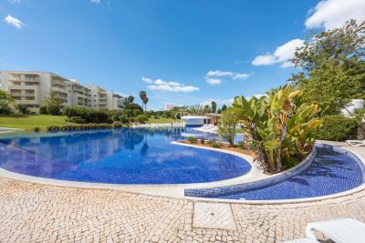 Stylish 1 bedroom Apartment for sale with sea view in Alvor, Algarve