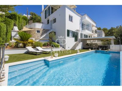 Immaculate 3 bedroom Villa for sale with panoramic view in Ferreries, Menorca