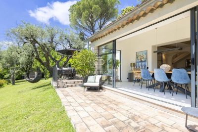Immaculate 5 bedroom House for sale in Valbonne, Provence Alpes Cote d'Azur