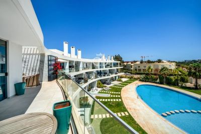 Stylish 3 bedroom Penthouse Apartment for sale with sea and panoramic views in Vilamoura, Algarve
