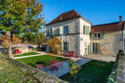 Unique 7 bedroom House for sale with countryside view in Mareuil, Nouvelle Aquitaine