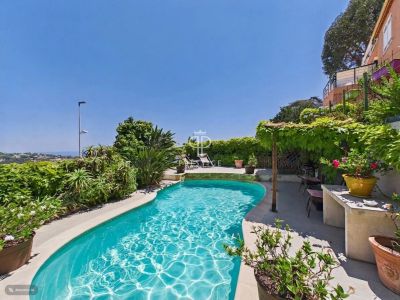 Beautiful 2 bedroom Apartment for sale with sea and panoramic views in Villefranche sur Mer, Provence Alpes Cote d'Azur