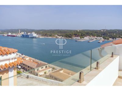 Stunning 3 bedroom House for sale with sea view in Mahon, Menorca