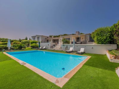 Immaculate 6 bedroom Villa for sale with panoramic and sea views in Sainte Maxime, Provence Alpes Cote d'Azur