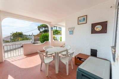 Renovated 2 bedroom Apartment for sale with sea view in Salema, Algarve