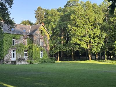 Renovated 9 bedroom Manor House for sale in Richelieu, Centre Val de Loire