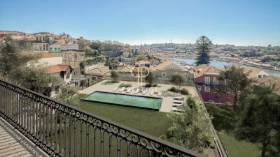 Unique 3 bedroom Apartment for sale with lake or river view in Porto, Northern Portugal