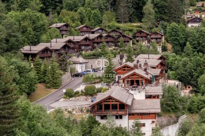 Immaculate 4 bedroom Chalet for sale in Les Houches, Auvergne Rhone Alpes