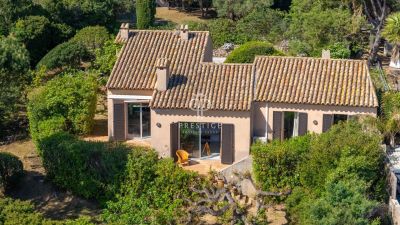 Unique 4 bedroom House for sale with panoramic and sea views in Ramatuelle, Provence Alpes Cote d'Azur