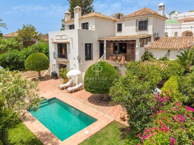 Authentic 3 bedroom Villa for sale in Marbella, Andalucia