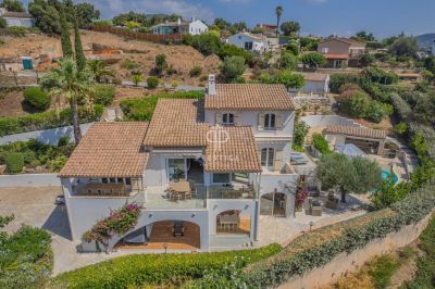 Prestige 6 bedroom House for sale with sea and panoramic views in Sainte Maxime, Provence Alpes Cote d'Azur