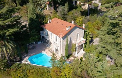 Luxury 6 bedroom House for sale with panoramic and sea views in Grasse, Provence Alpes Cote d'Azur