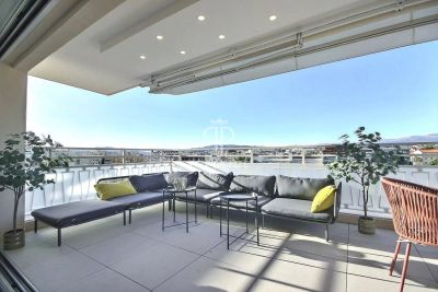 Beautiful 3 bedroom Apartment for sale with panoramic view in Californie, Cannes, Provence Alpes Cote d'Azur