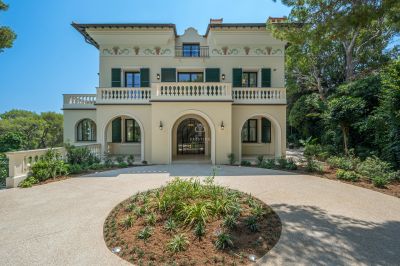 Wow factor 8 bedroom Villa for sale with sea view in Saint Jean Cap Ferrat, Provence Alpes Cote d'Azur