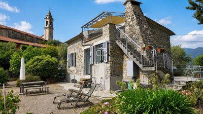 Authentic 4 bedroom Villa for sale with sea and countryside views in Dolcedo, Liguria