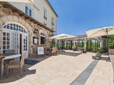 Unique 22 bedroom Commercial Property for sale in Najac, Occitanie