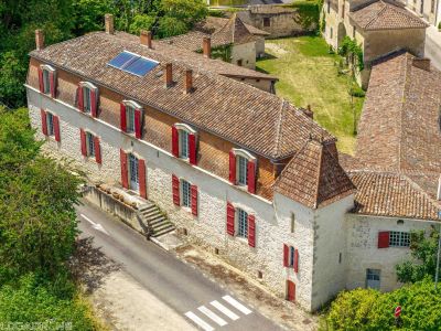 Authentic 11 bedroom House for sale with countryside and panoramic views in Casteljaloux, Nouvelle Aquitaine