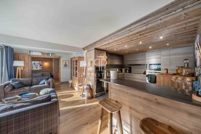 3 bedroom Apartment for sale with Income Potential in Megeve, Auvergne Rhone Alpes
