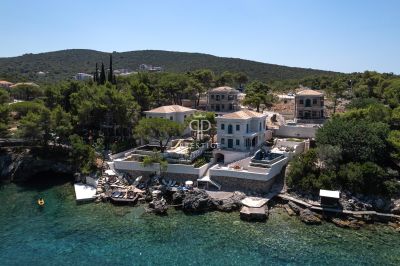 Beachfront 3 bedroom Villa for sale with sea view in Mirite, Herceg Novi, Coastal Montenegro
