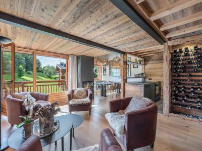 Immaculate 3 bedroom Appartement for sale in Rochebrune, Megeve, Auvergne Rhone Alpes
