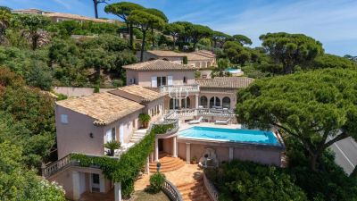 Immaculate 6 bedroom Villa for sale with sea view in Sainte Maxime, Provence Alpes Cote d'Azur