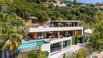 Stunning 3 bedroom Villa for sale with panoramic and sea views in Les Issambres, Provence Alpes Cote d'Azur