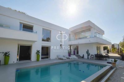 Stunning 5 bedroom Villa for sale with sea and panoramic views in Californie, Cannes, Provence Alpes Cote d'Azur