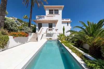 Spacious 6 bedroom House for sale with sea and panoramic views in Californie, Cannes, Provence Alpes Cote d'Azur