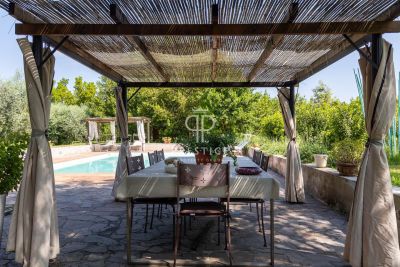 3 bedroom Villa for sale with countryside view with Income Potential in Colle di Val d'Elsa, Tuscany