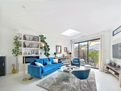 Immaculate 4 bedroom House for sale in Saint Cyprien, Occitanie