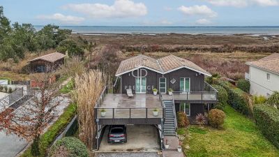 Authentic 5 bedroom House for sale with sea view in Gujan Mestras, Nouvelle Aquitaine