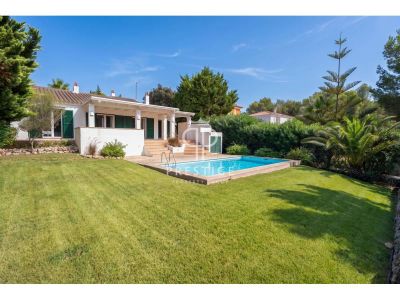 Authentic 3 bedroom Villa for sale in Son Parc, Menorca
