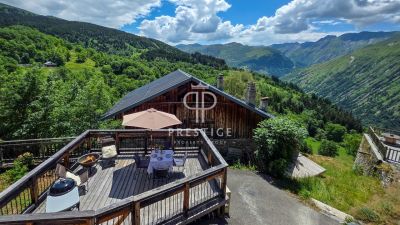 Authentic 4 bedroom House for sale in Saint Martin de Belleville, Auvergne Rhone Alpes