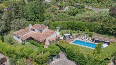 Beautiful 5 bedroom House for sale with countryside view in Mougins, Provence Alpes Cote d'Azur