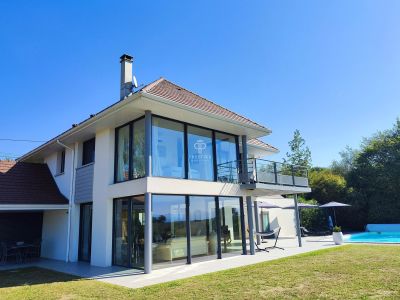 Beautiful 4 bedroom House for sale with panoramic view in Sauveterre de Bearn, Nouvelle Aquitaine